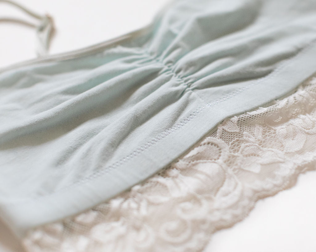 Astrid Bralette with Lace, White/Mist